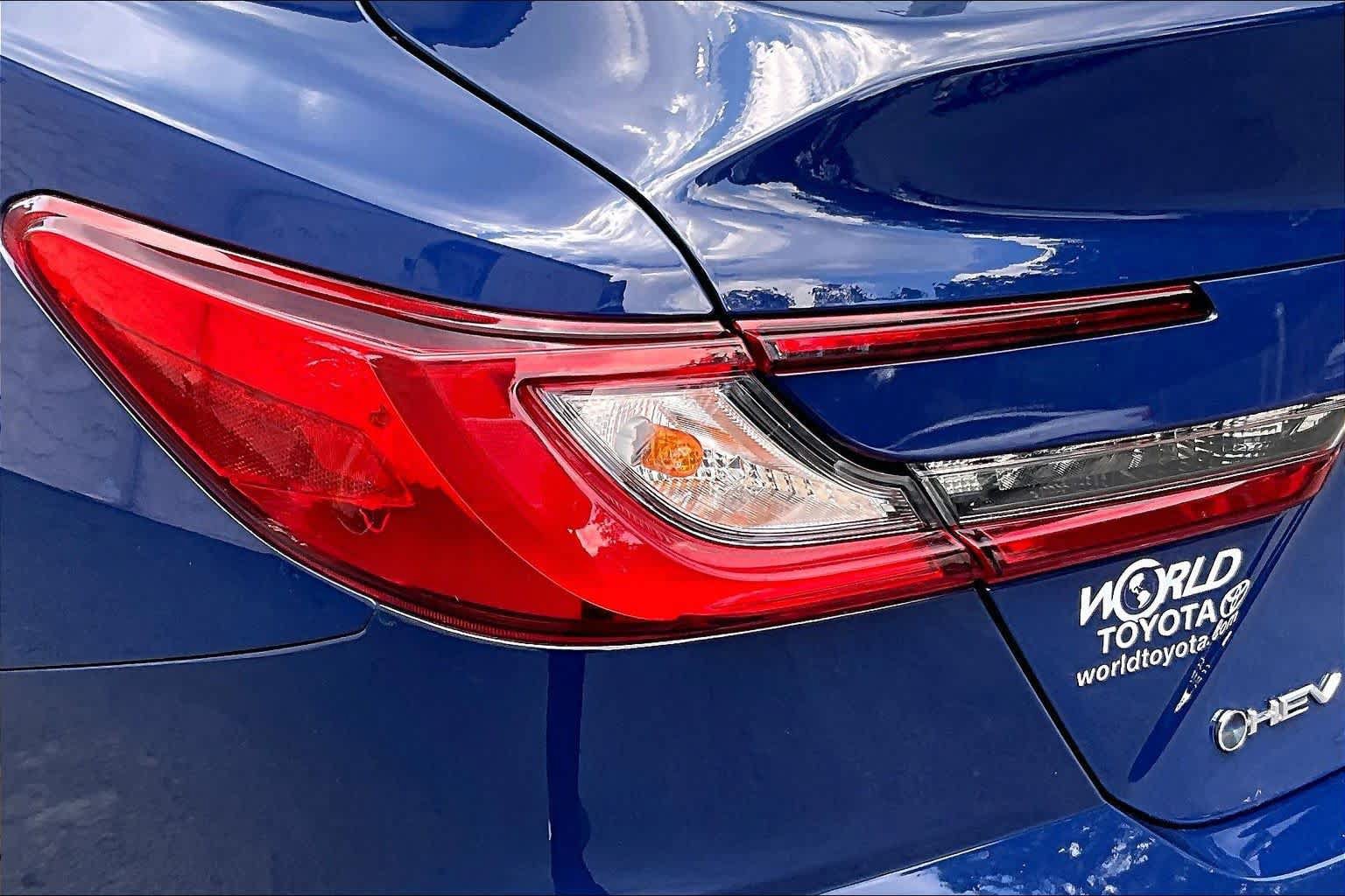 Used 2025 Toyota Camry LE FWD image 29
