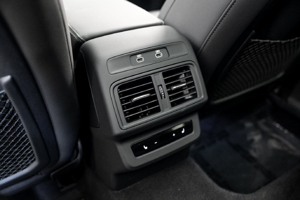 Certified 2025 Audi Q5 Prestige AWD/4WD image 19