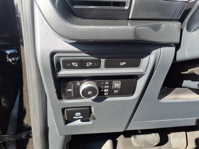 Certified 2023 Ford F150 XLT w/ Equipment Group 302A High image 18