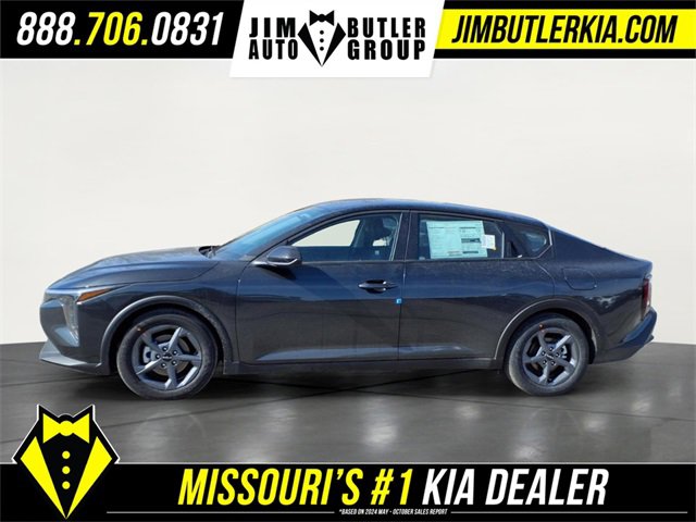 New 2026 Kia K4 LXS image 16