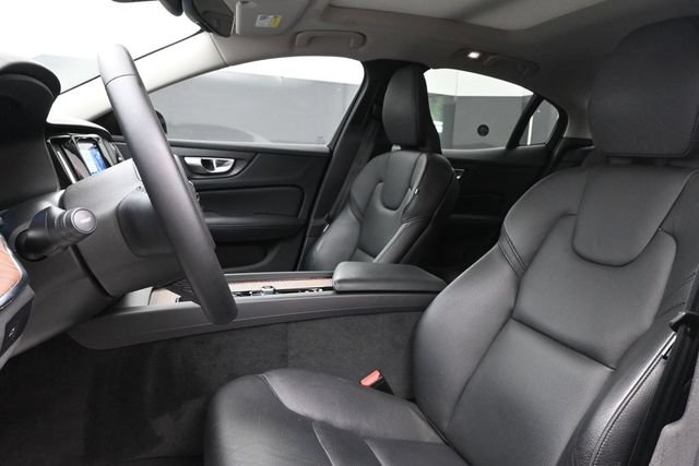Used 2024 Volvo S60 B5 Plus AWD/4WD image 10