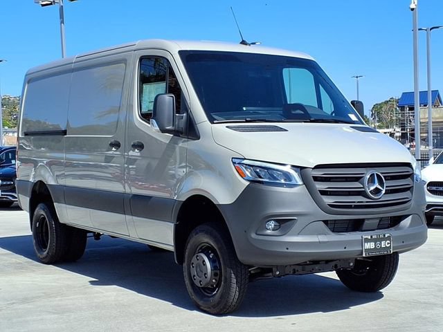 New 2025 Mercedes-Benz Sprinter 3500 image 18