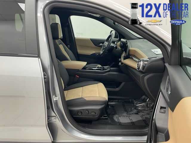 Certified 2025 Chevrolet Equinox ACTIV w/ Safety and Technology Package AWD/4WD image 14