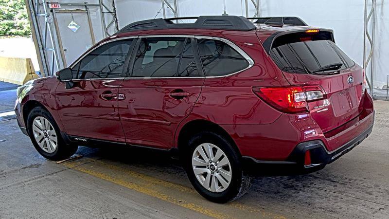 Used 2018 Subaru Outback 2.5i AWD/4WD image 4