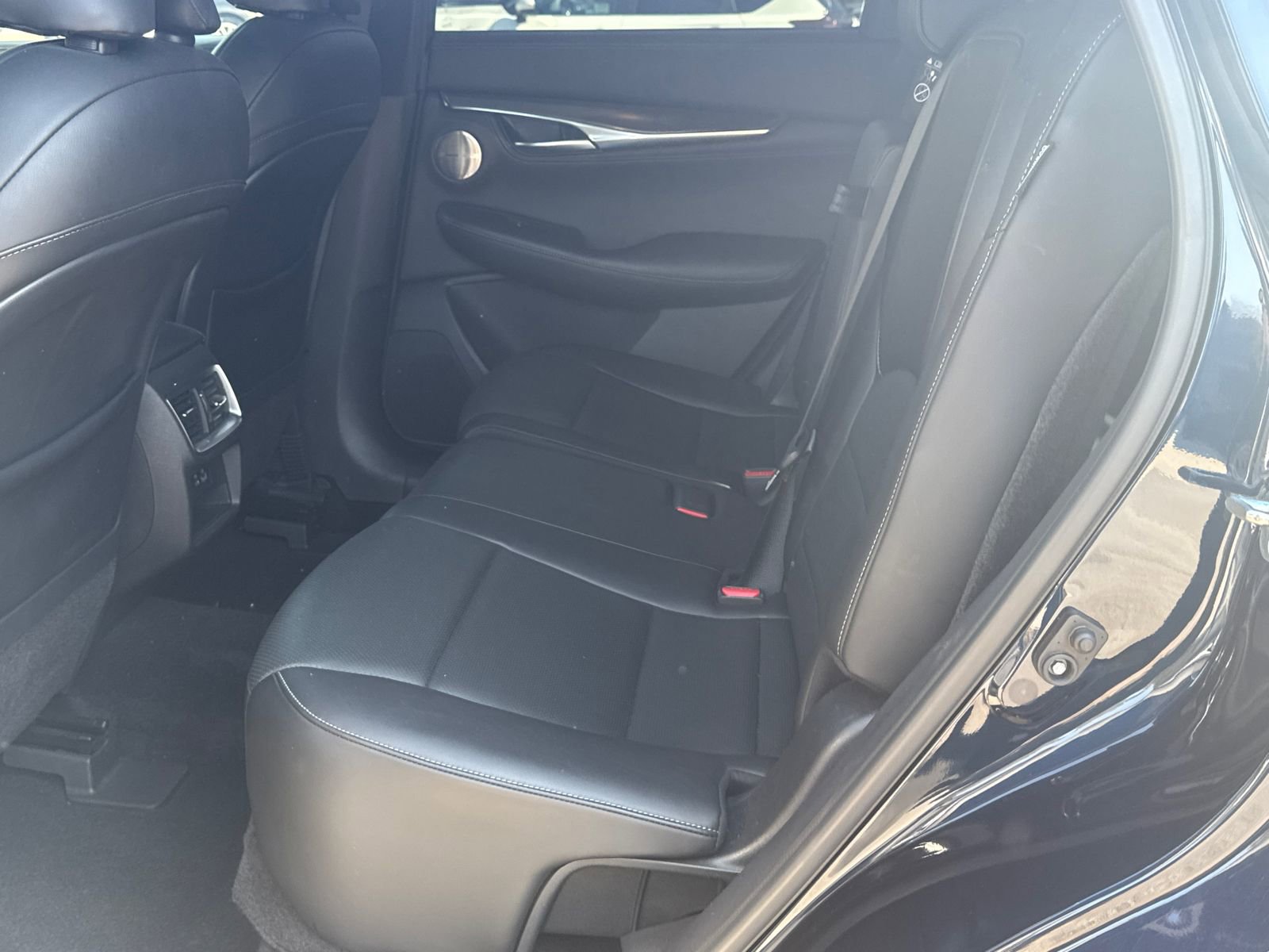 Used 2023 INFINITI QX55 Essential image 21