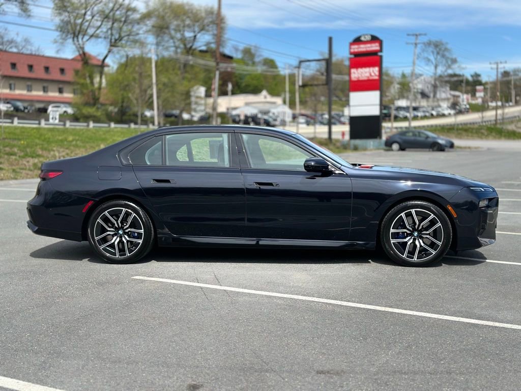 Certified 2023 BMW 760i xDrive w/ Parking Assistance Package AWD/4WD image 7