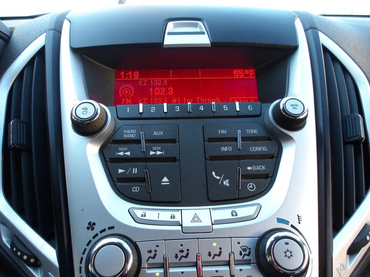 Used 2011 GMC Terrain SLE image 13