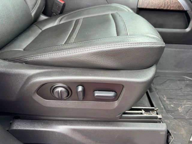 Used 2022 GMC Sierra 1500 Denali w/ Denali Premium Package AWD/4WD image 26