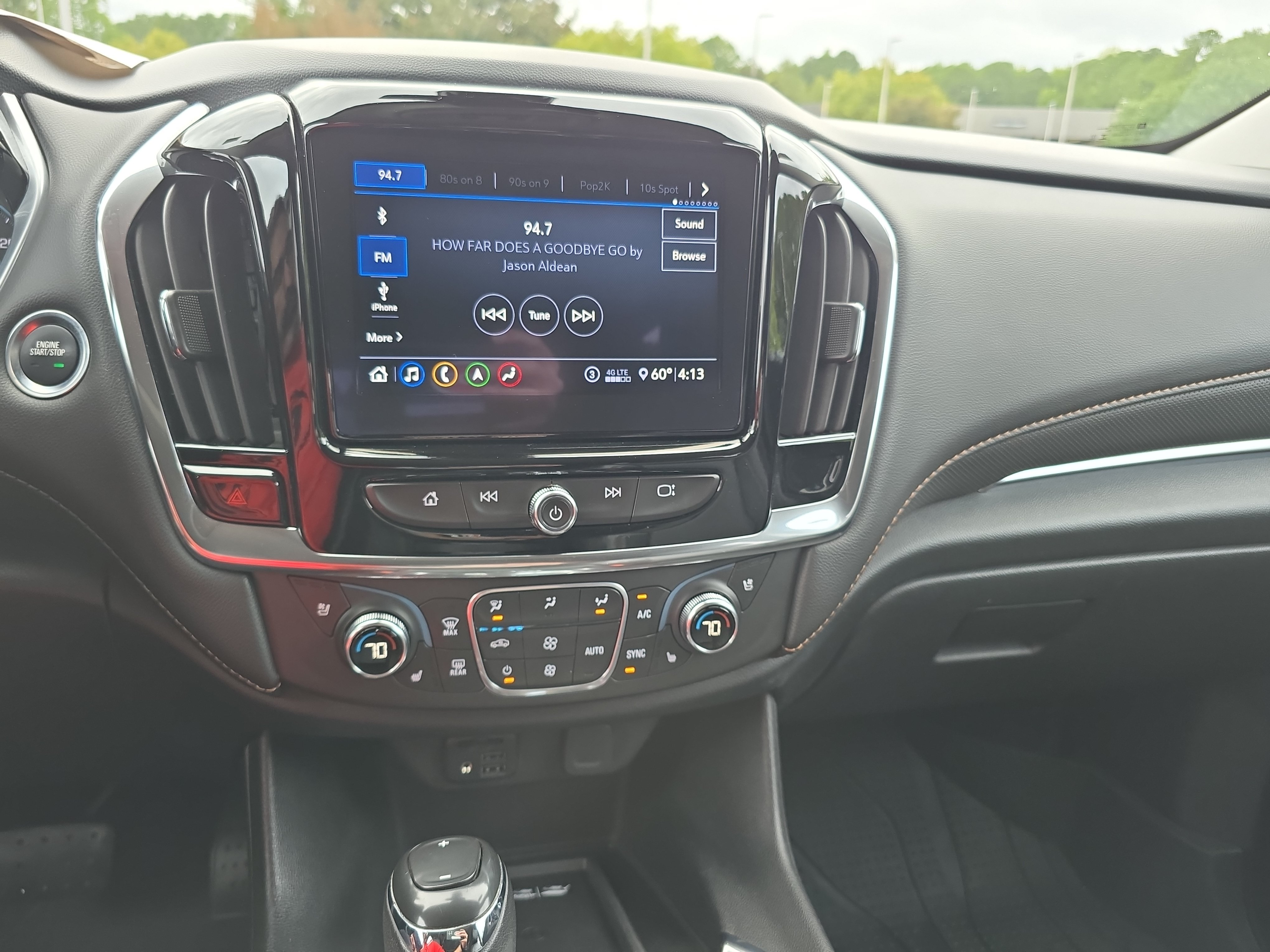 Used 2020 Chevrolet Traverse Premier w/ Redline Edition AWD/4WD image 22