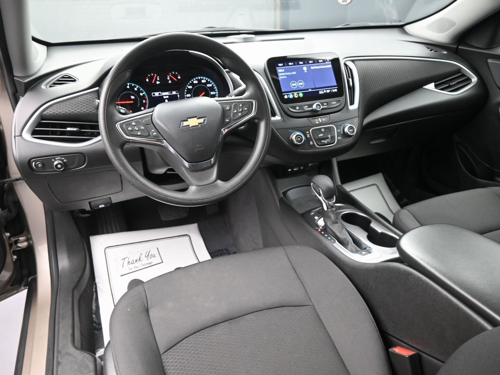 Used 2023 Chevrolet Malibu LS image 10