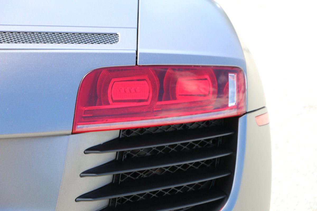 Used 2011 Audi R8 V8 AWD/4WD image 7