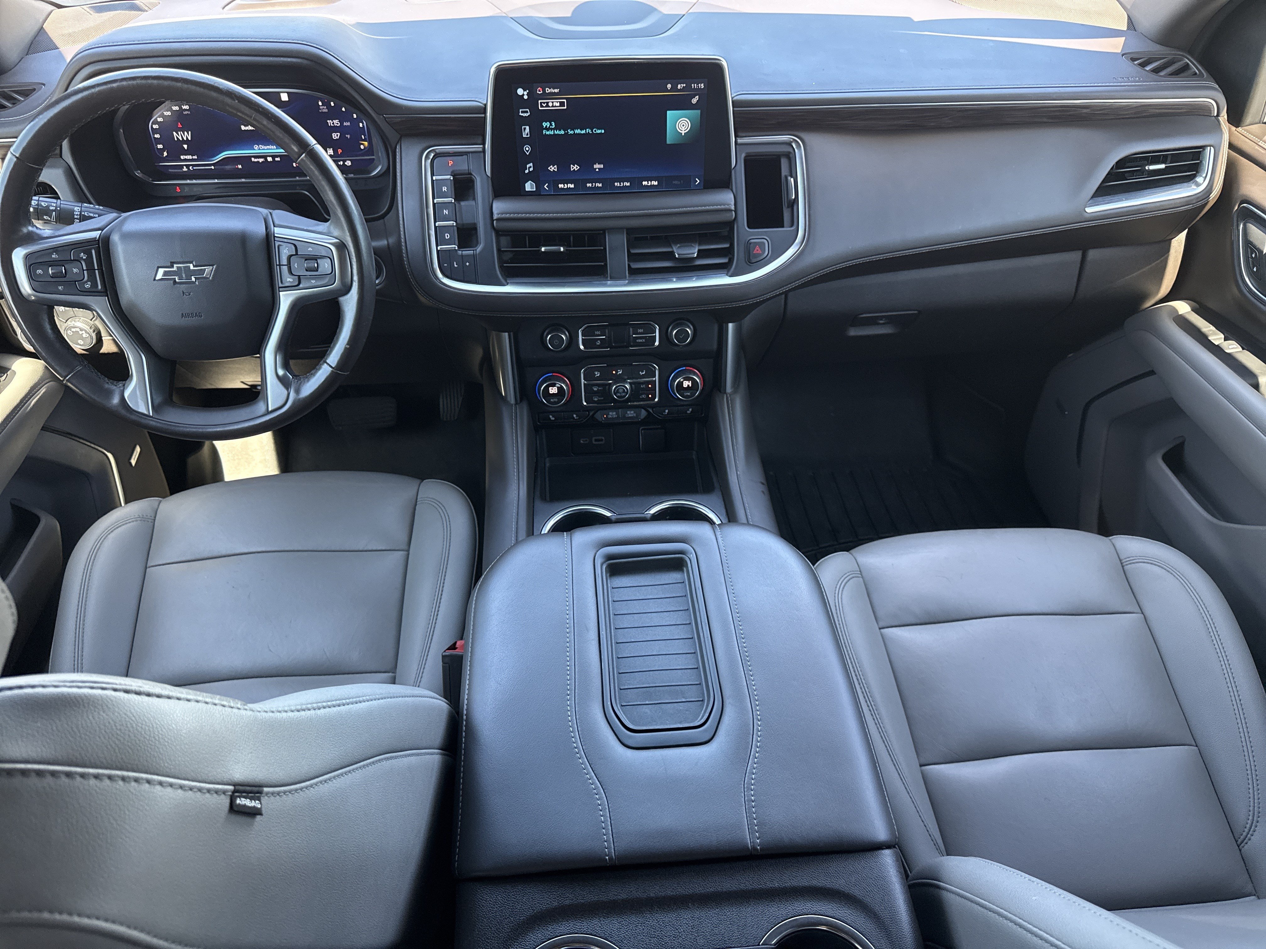 Used 2022 Chevrolet Tahoe Z71 w/ Z71 Off-Road Package AWD/4WD image 28