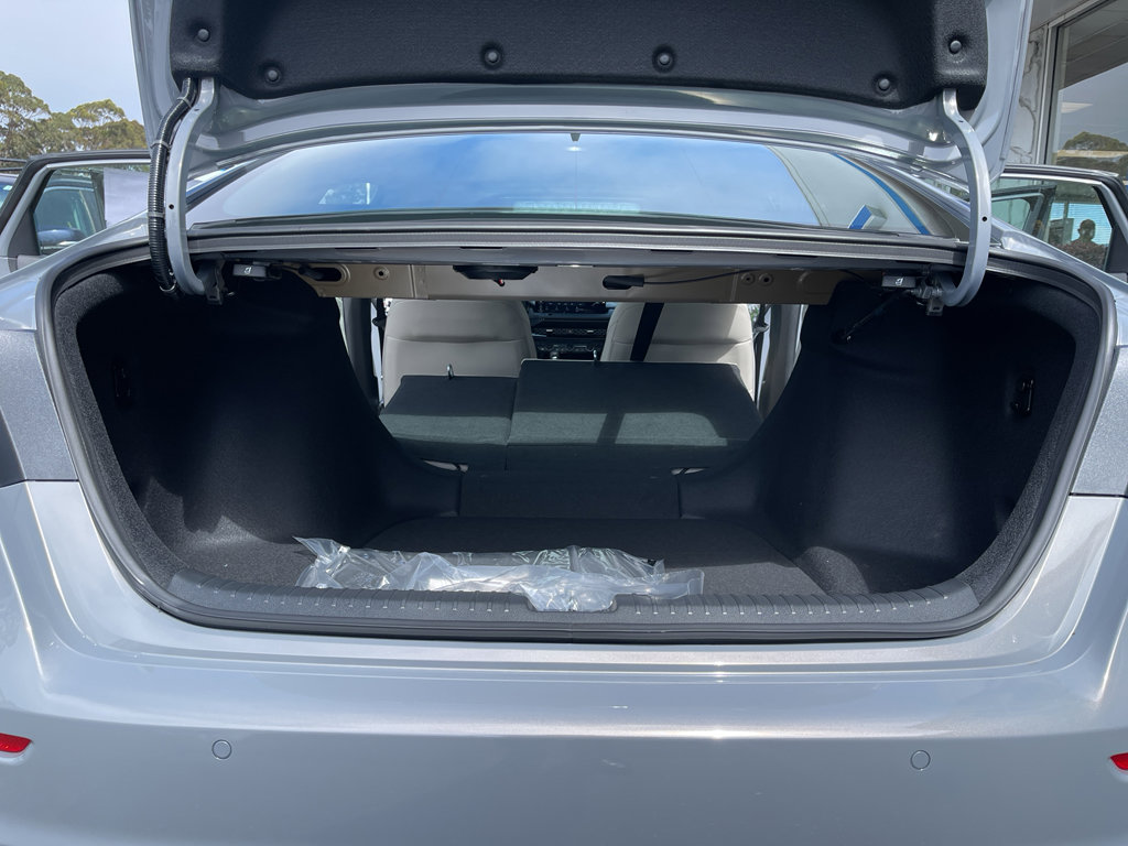 New 2025 Honda Accord Touring image 19