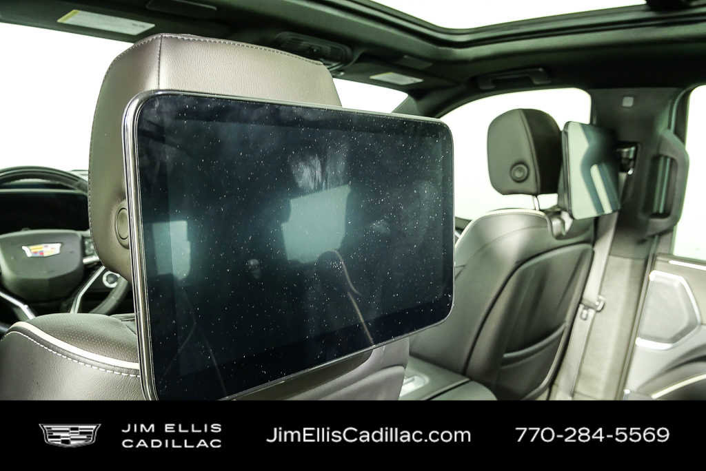 Used 2024 Cadillac Escalade Sport w/ LPO, ONYX Package image 20