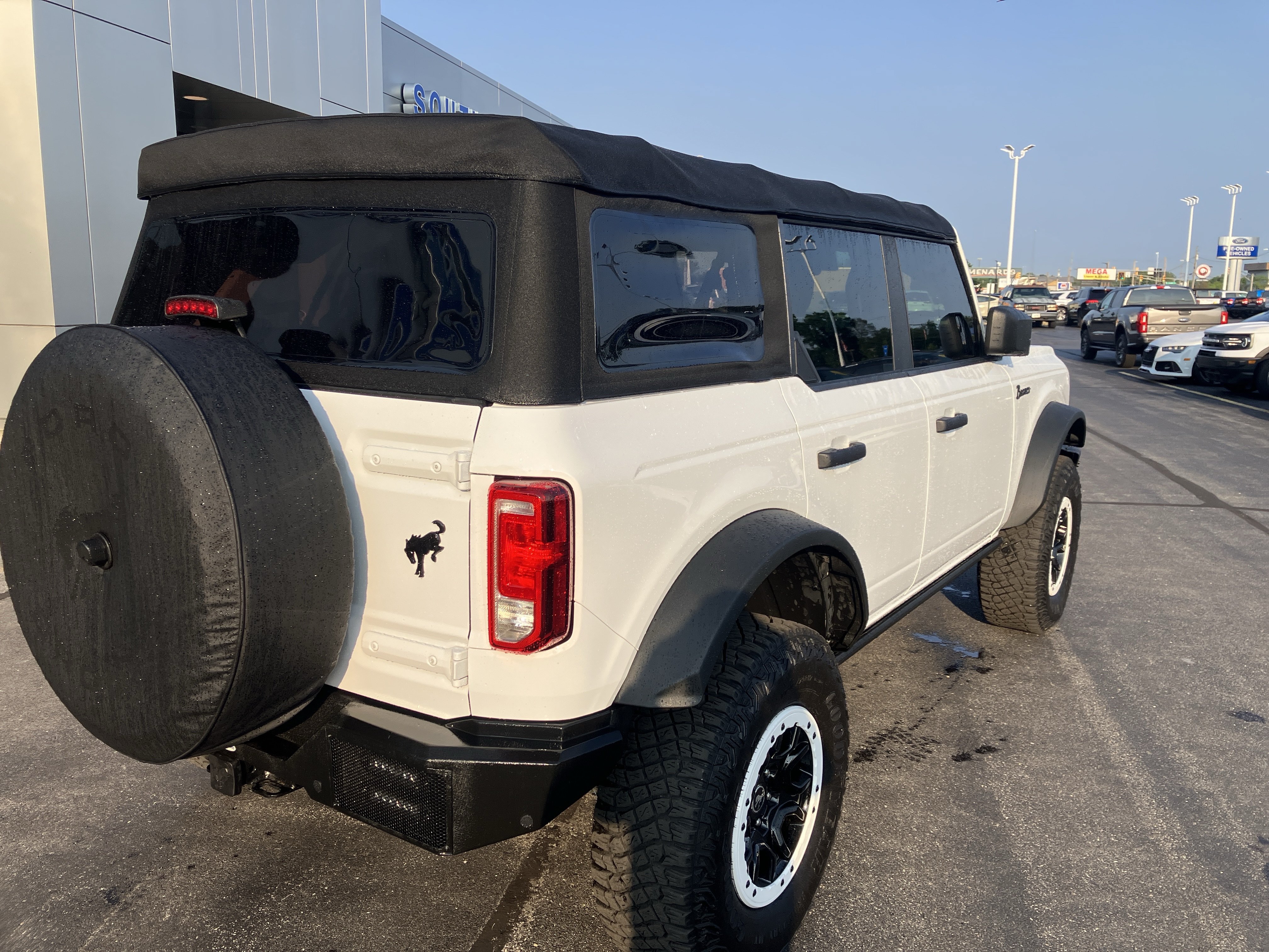 Used 2022 Ford Bronco 4-Door w/ Sasquatch Package AWD/4WD image 7