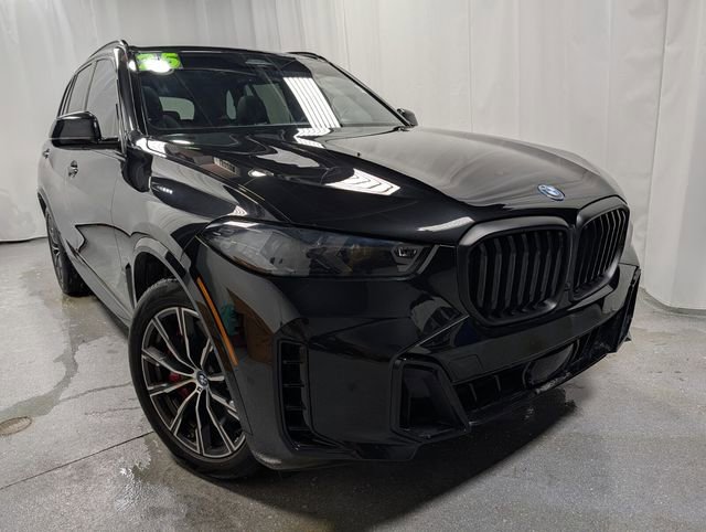 Used 2025 BMW X5 xDrive50e w/ M Sport Package image 2