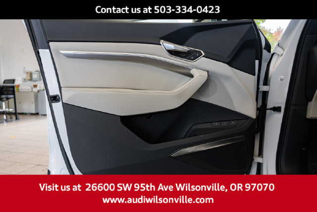 Used 2024 Audi Q8 e-tron Premium Plus w/ Premium Plus Package AWD/4WD image 22