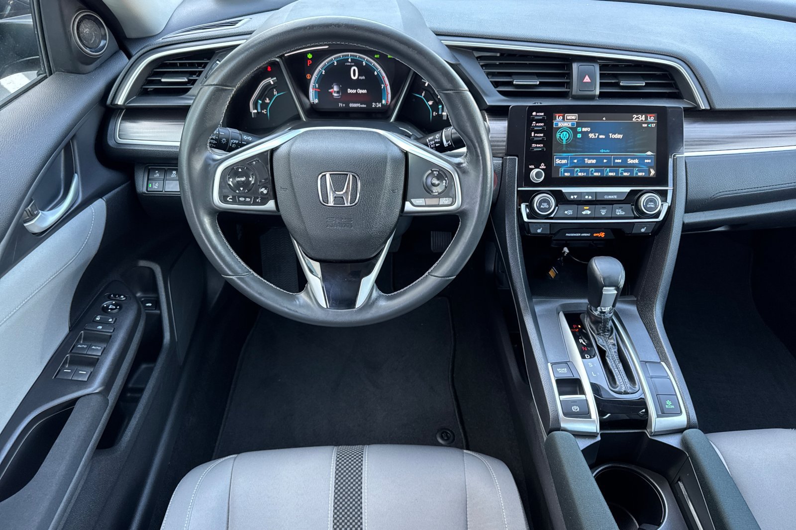 Used 2019 Honda Civic EX image 14