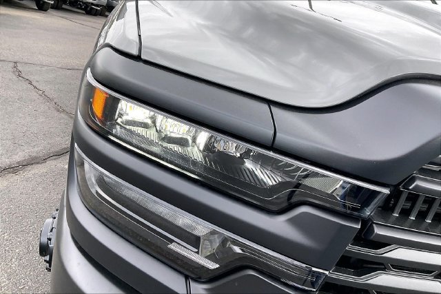 New 2027 RAM 3500 Tradesman AWD/4WD image 34