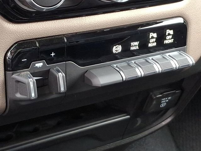 Used 2024 RAM 2500 Laramie w/ Safety Group image 30
