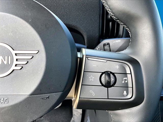 Used 2025 MINI Cooper S FWD image 21