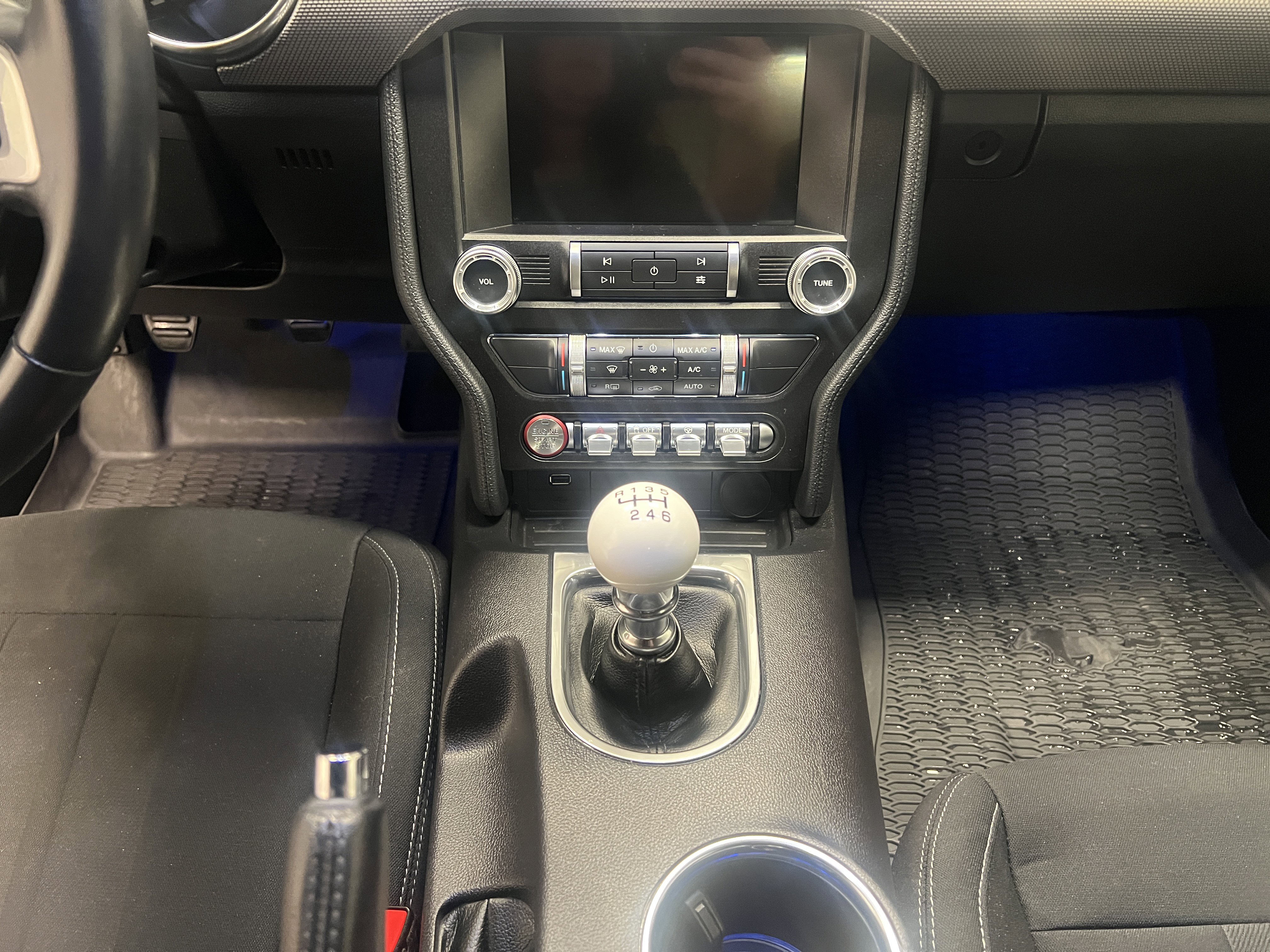 Used 2020 Ford Mustang GT w/ Equipment Group 301A image 21