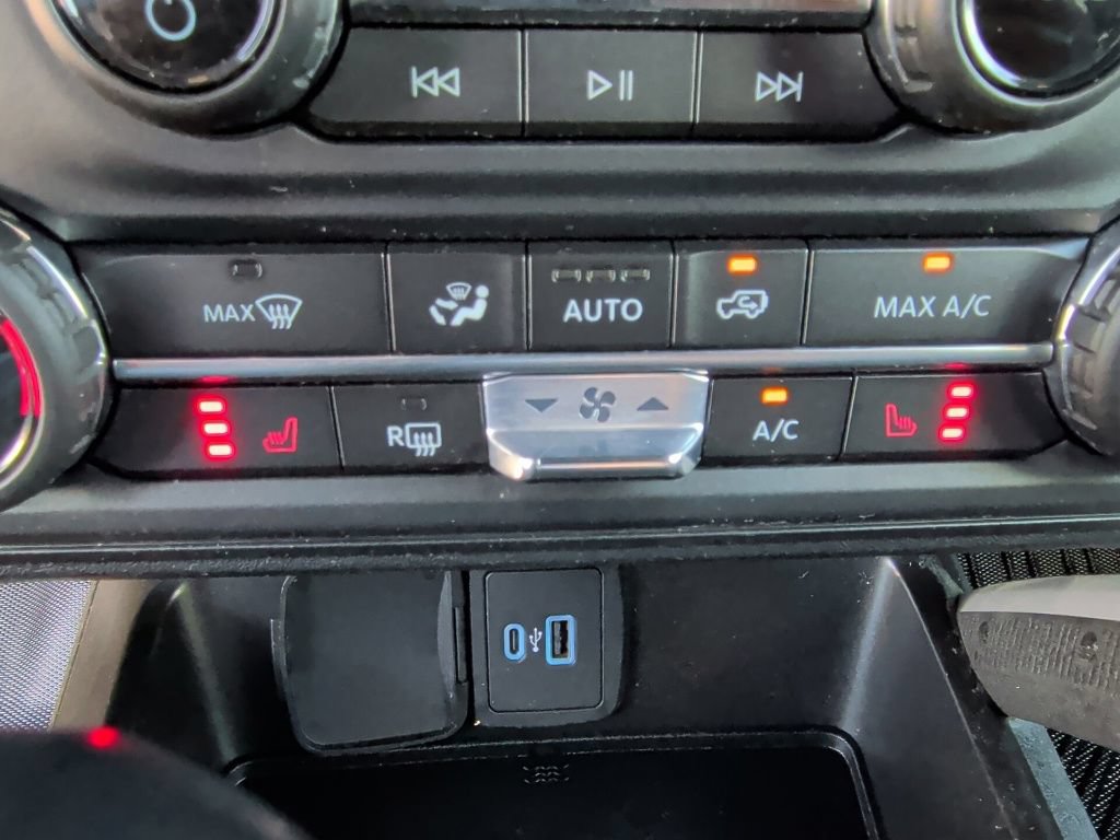 Used 2022 Ford Bronco Outer Banks AWD/4WD image 28