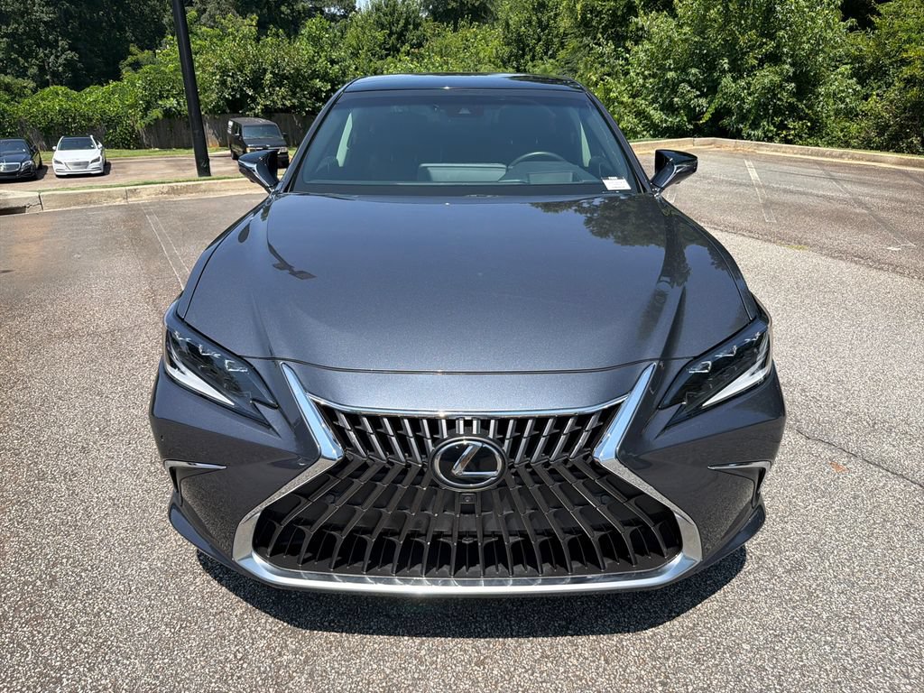 Used 2022 Lexus ES 350 Ultra Luxury FWD image 2