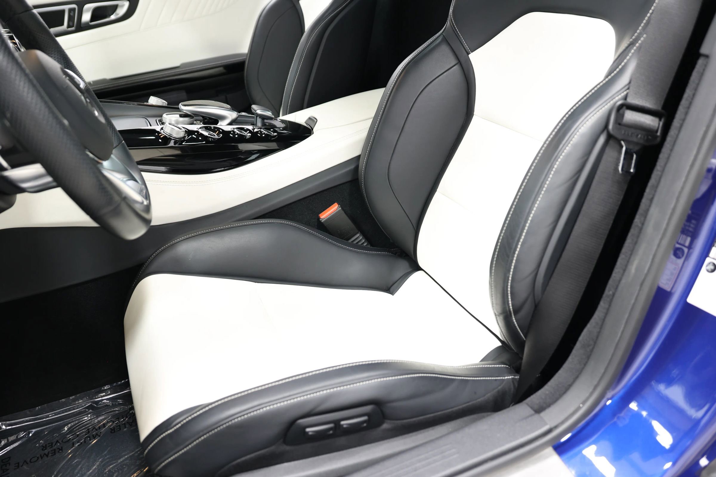 Used 2017 Mercedes-Benz AMG GT Coupe image 20