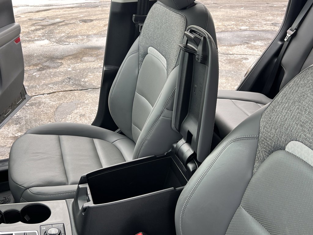 Used 2025 Ford Bronco Sport Badlands w/ Badlands Tech Package image 19