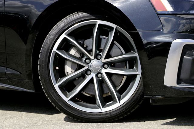 Used 2020 Audi A5 2.0T Premium Plus w/ Premium Plus image 2
