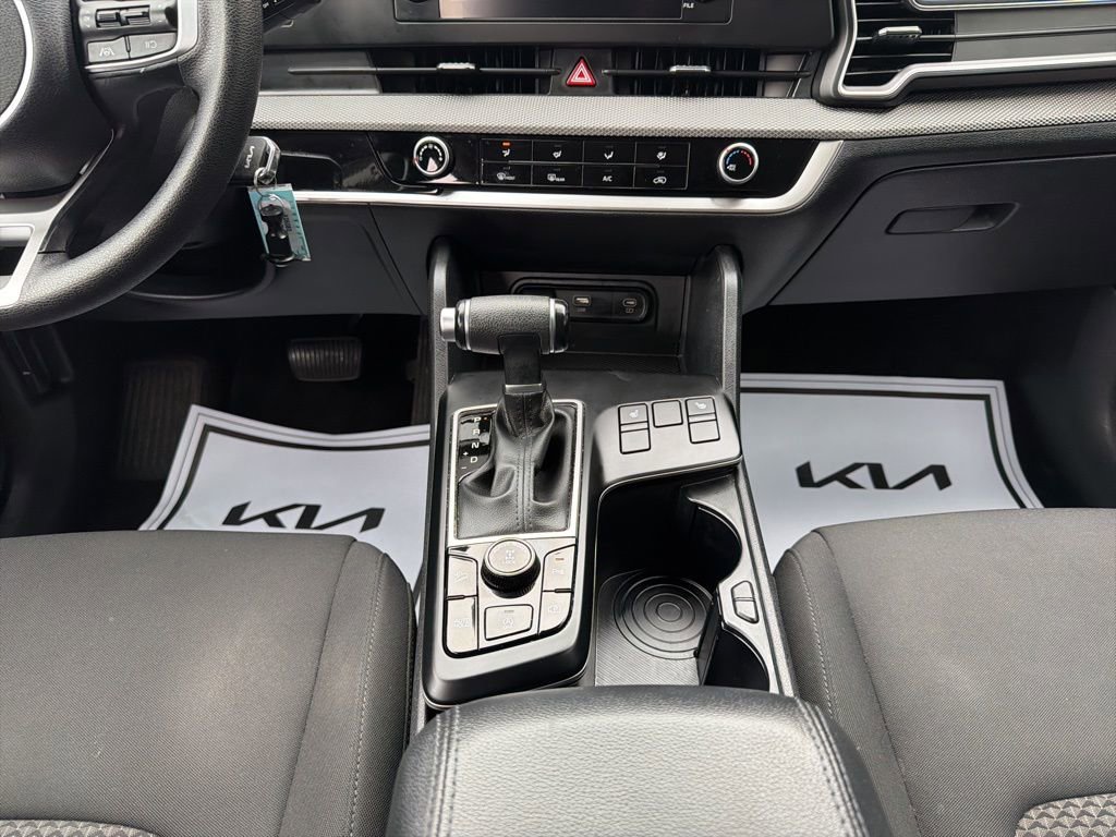 Certified 2023 Kia Sportage LX image 26