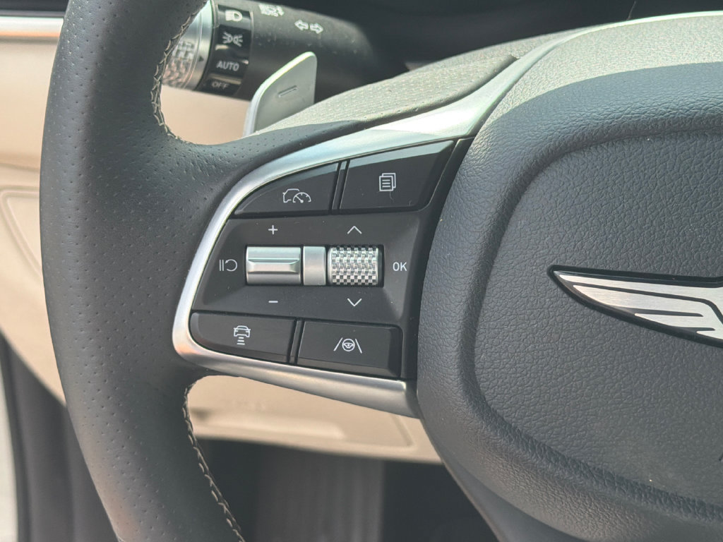 Used 2026 Genesis G70 2.5T RWD image 26