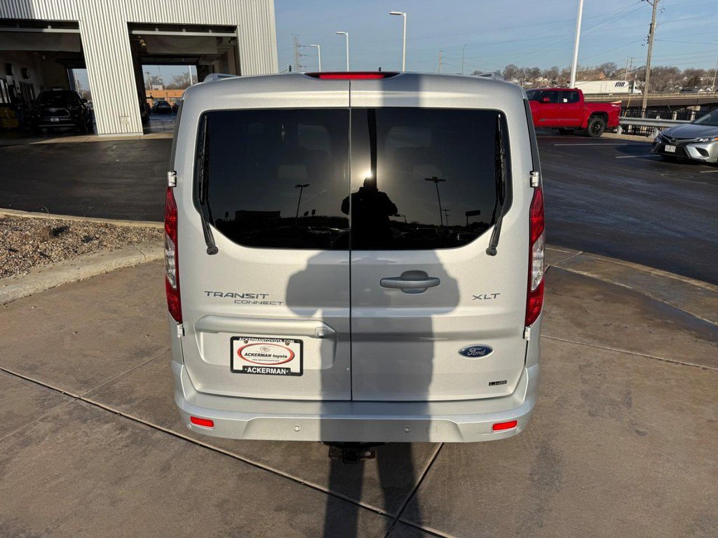 Used 2017 Ford Transit Connect XLT image 9