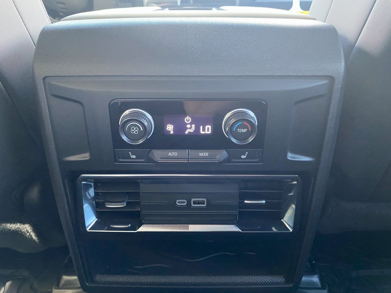 New 2026 GMC Hummer EV SUV image 31