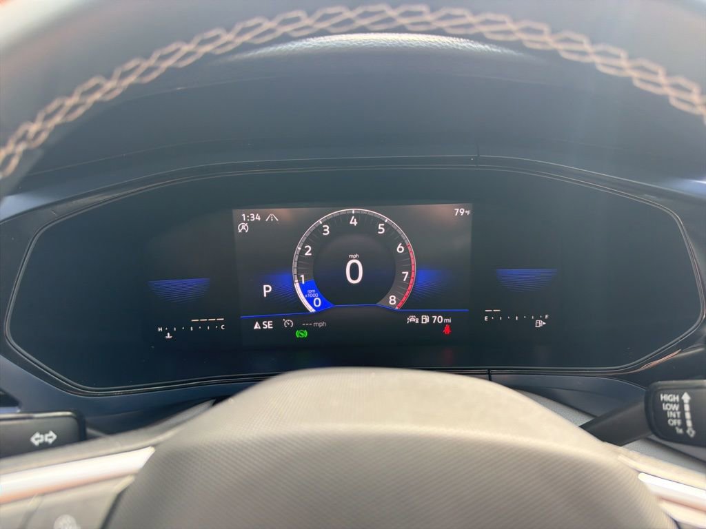 Used 2022 Volkswagen Taos SE image 19