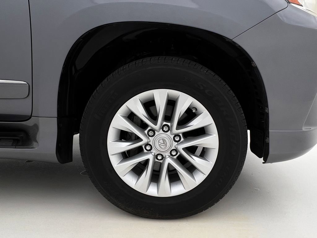 Used 2018 Lexus GX 460 image 26