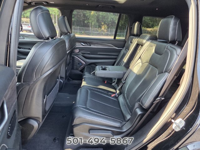 Used 2022 Jeep Grand Cherokee L Overland RWD image 10