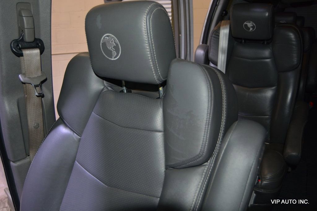 Used 2020 GMC Savana 2500 Extended w/ Enhanced Convenience Package image 21