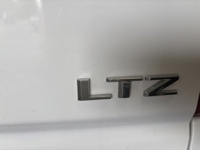 Used 2022 Chevrolet Silverado 2500 LTZ image 40