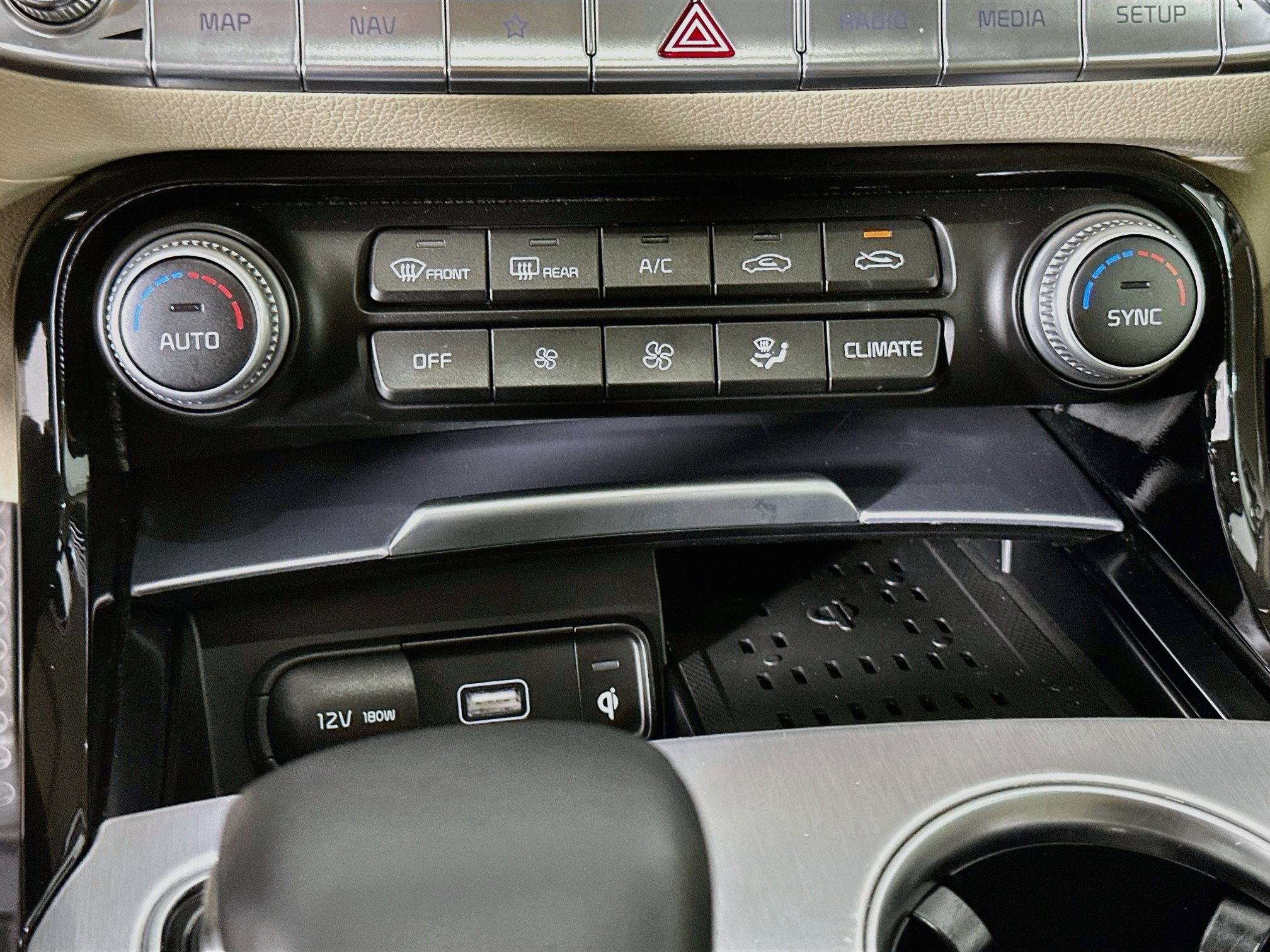 Used 2022 Kia Stinger GT2 RWD image 24