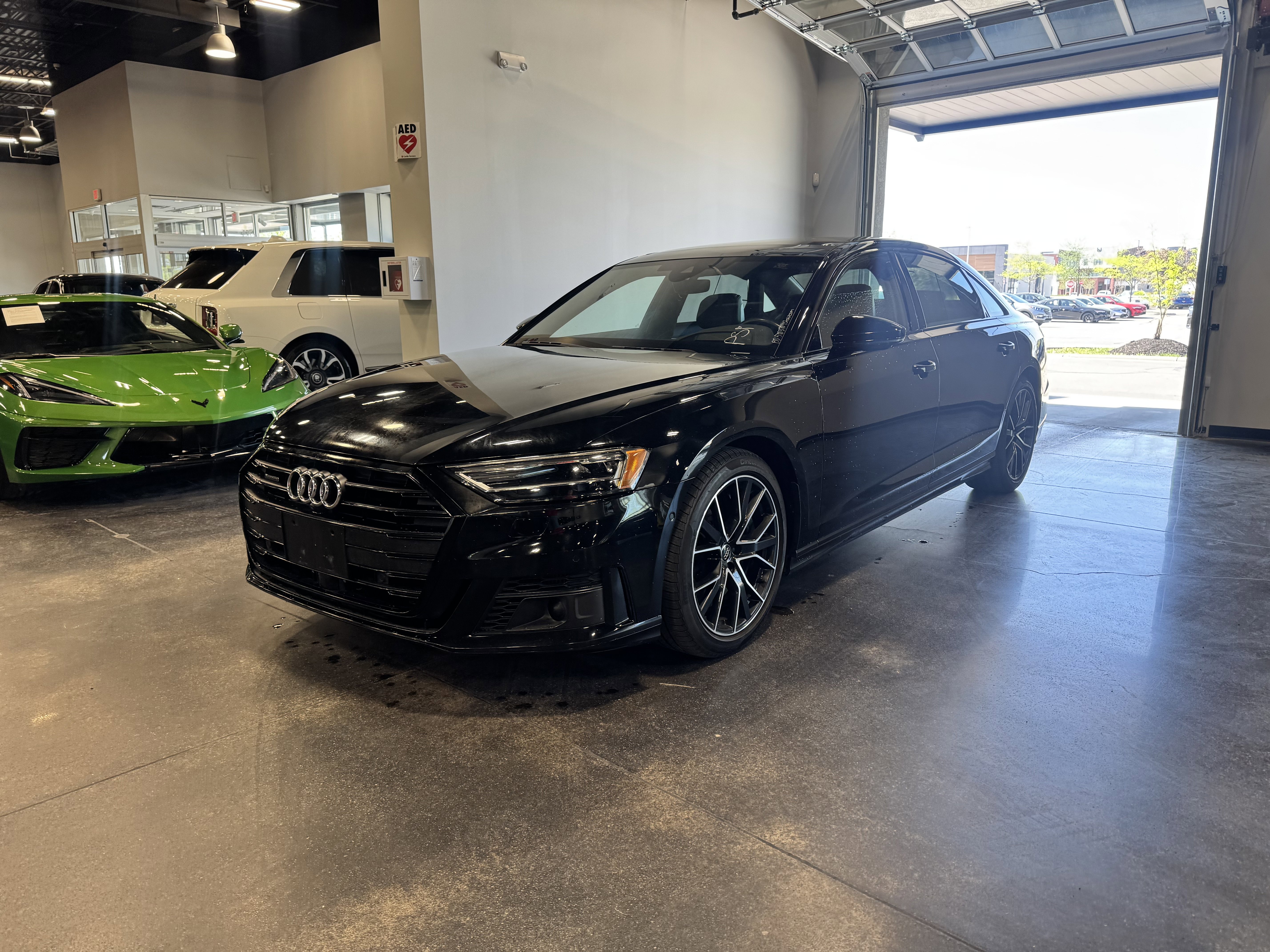 Used 2020 Audi A8 L 4.0T image 23