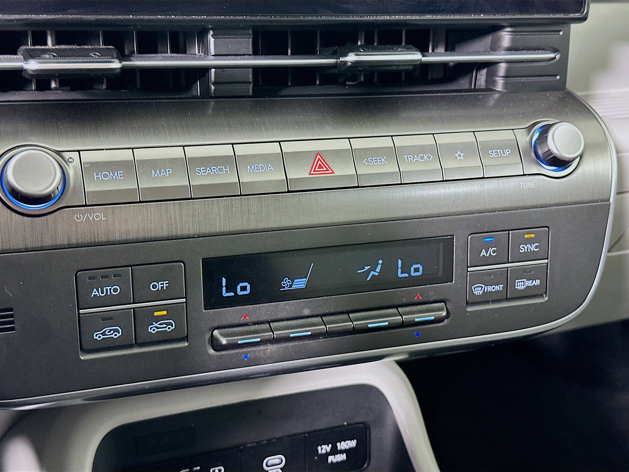 Used 2025 Hyundai Kona SEL image 23