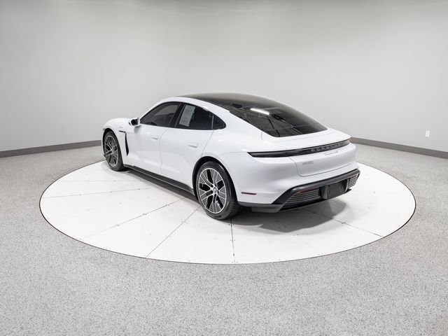 Used 2022 Porsche Taycan 4S image 35
