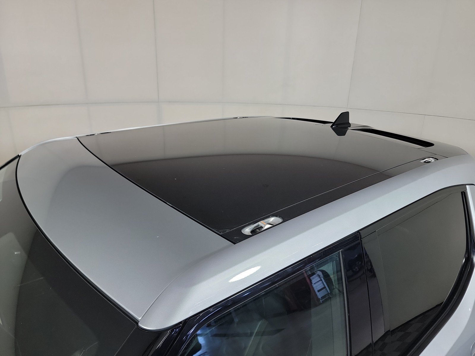 Used 2022 Rivian R1T Adventure AWD/4WD image 47