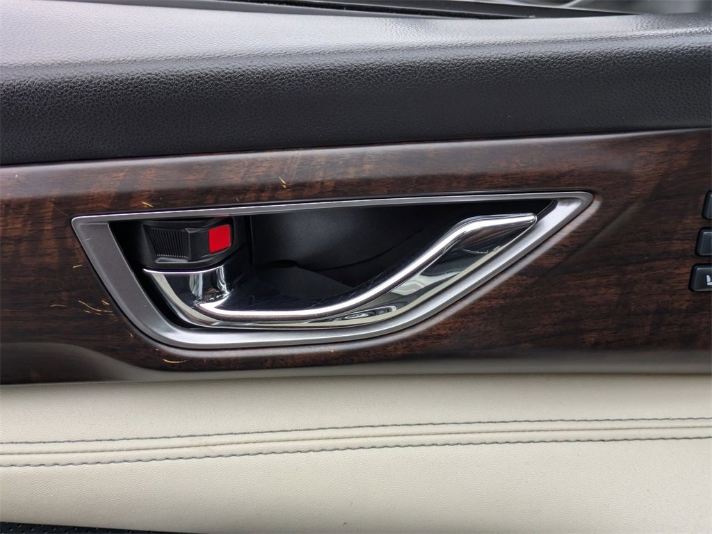 Used 2020 Subaru Ascent Touring image 11