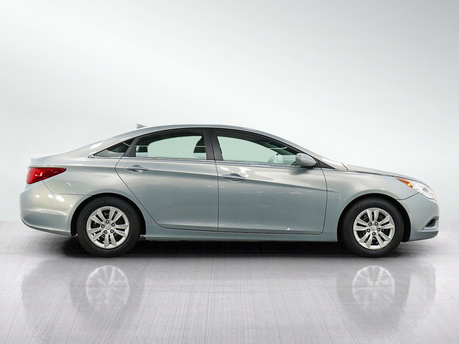 Used 2011 Hyundai Sonata GLS FWD image 6
