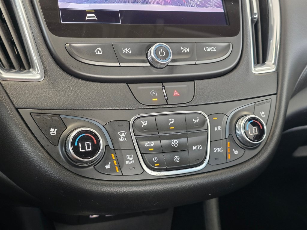 Used 2024 Chevrolet Malibu LT FWD image 28