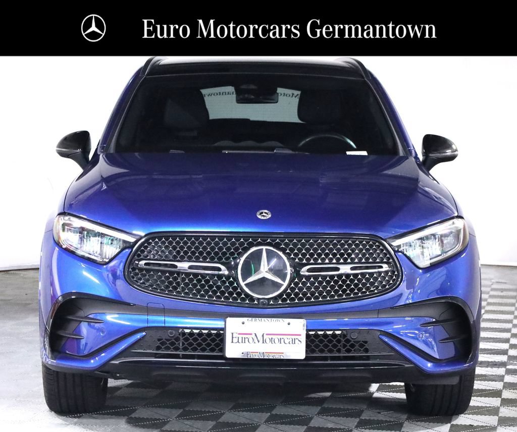 Used 2026 Mercedes-Benz GLC 300 4MATIC image 2