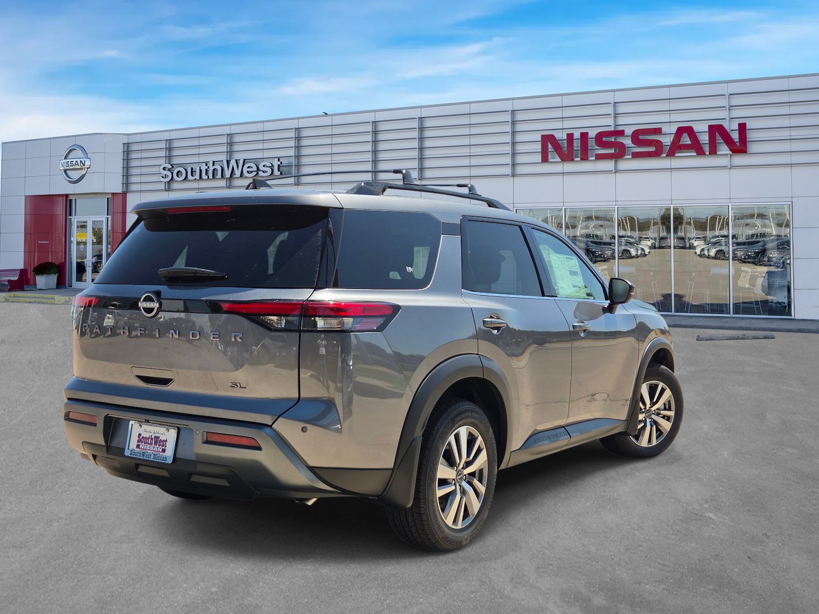 New 2026 Nissan Pathfinder SL FWD image 5